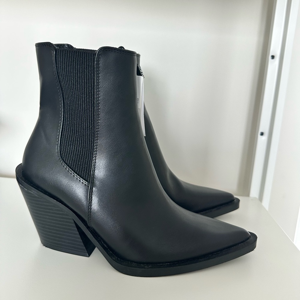 ZARA Black Leather‑Look Ankle Boots